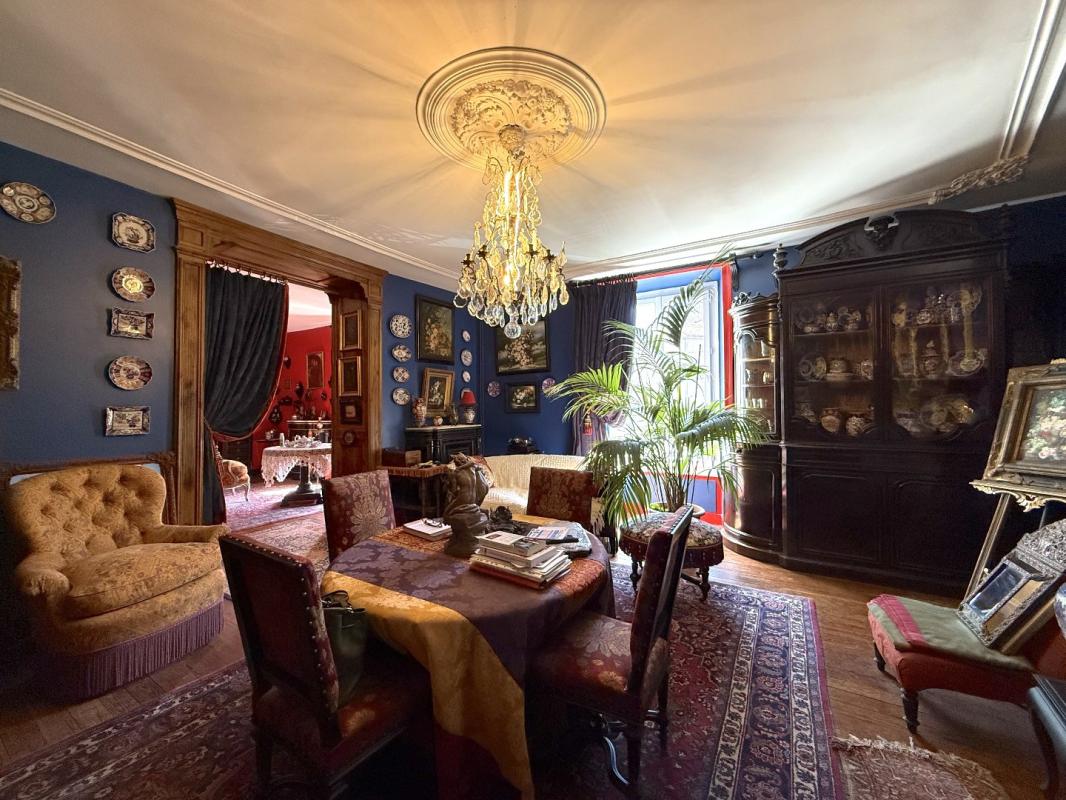 7 bedroom maison in Nontron, Dordogne, France