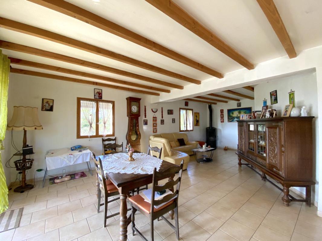 5 bedroom maison in Mareuil, Dordogne, France
