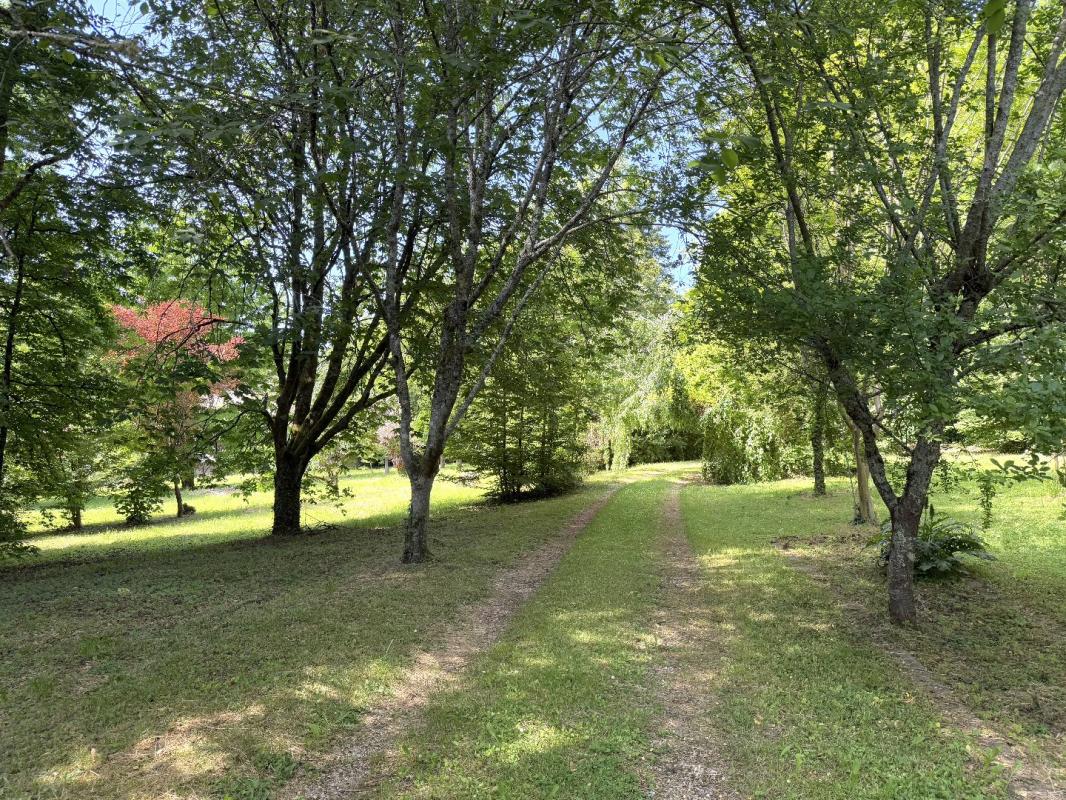 5 bedroom maison de maitre in Nontron, Dordogne, France