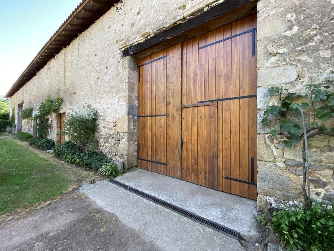 4 bedroom manoir in Busserolles, Dordogne, France