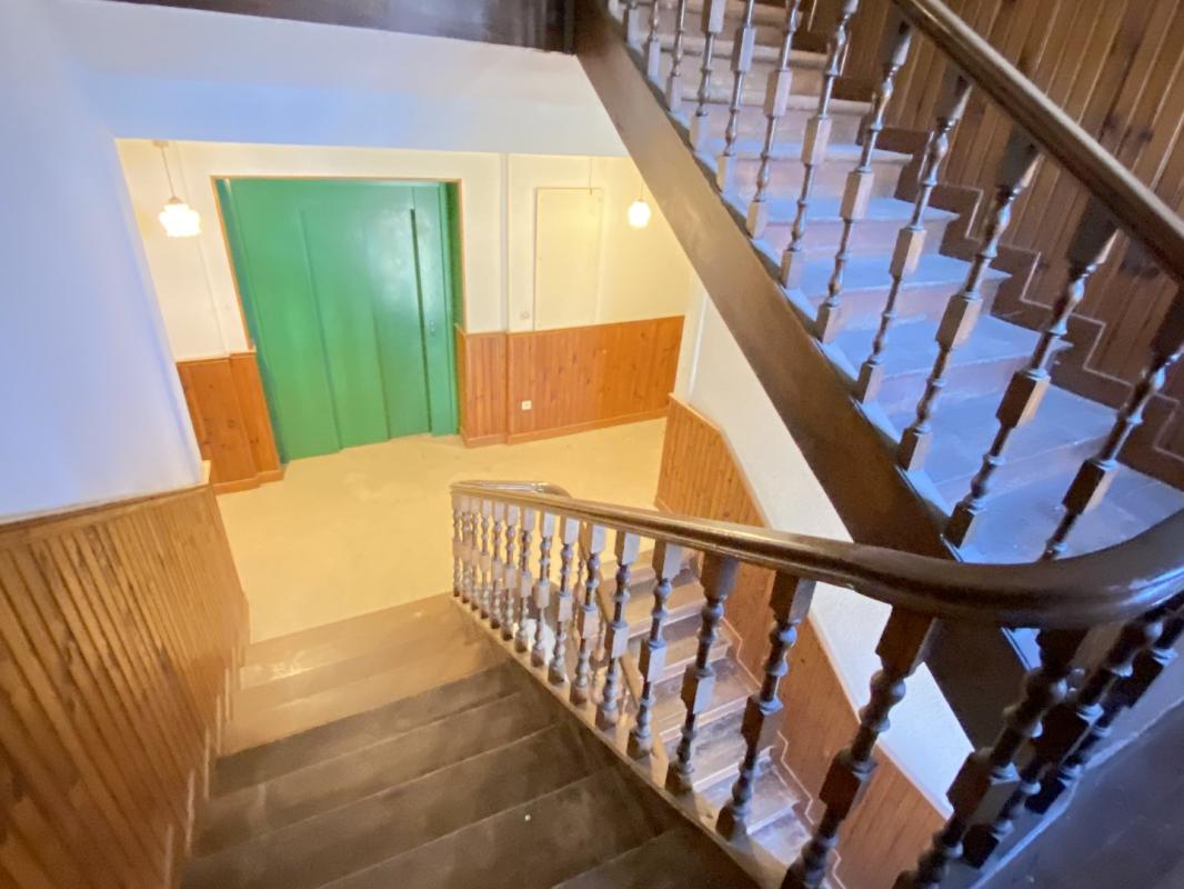 1 bedroom appartement a renover in Alvignac, Lot, France