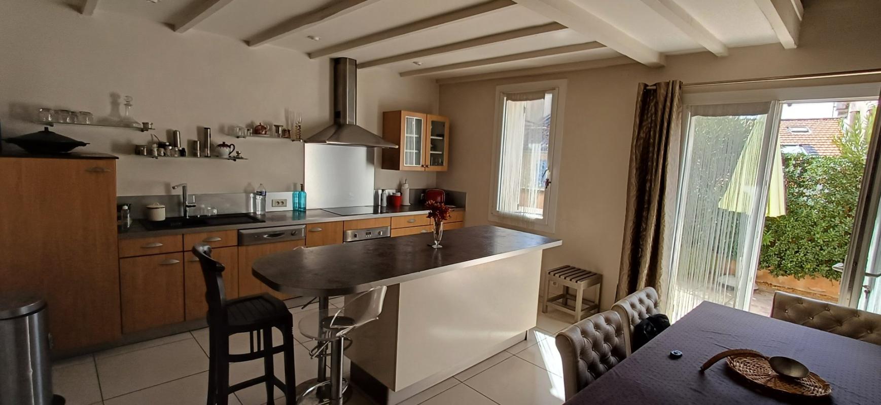 3 bedroom maison in Rognonas, Bouches-du-Rhône, France