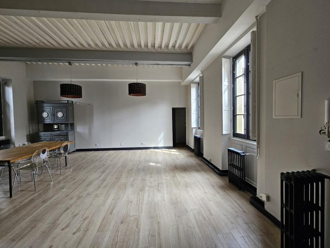 1 bedroom duplex/triplex in Carcassonne, Aude, France