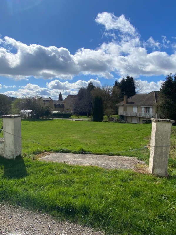 terrain in Sousceyrac, Lot, France