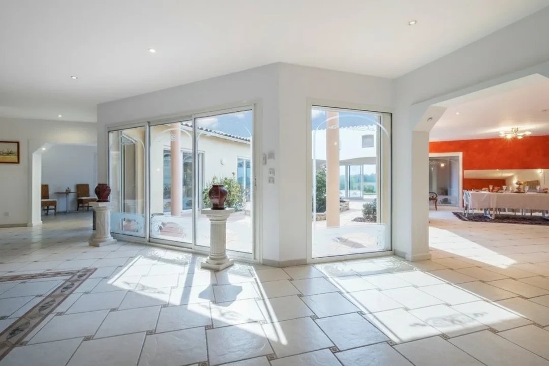 5 bedroom maison in Essouvert, Charente-Maritime, France