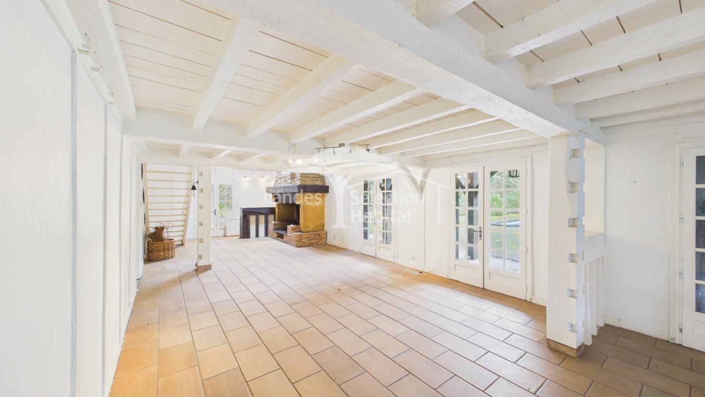 7 bedroom propriete in Mazerolles, Landes, France
