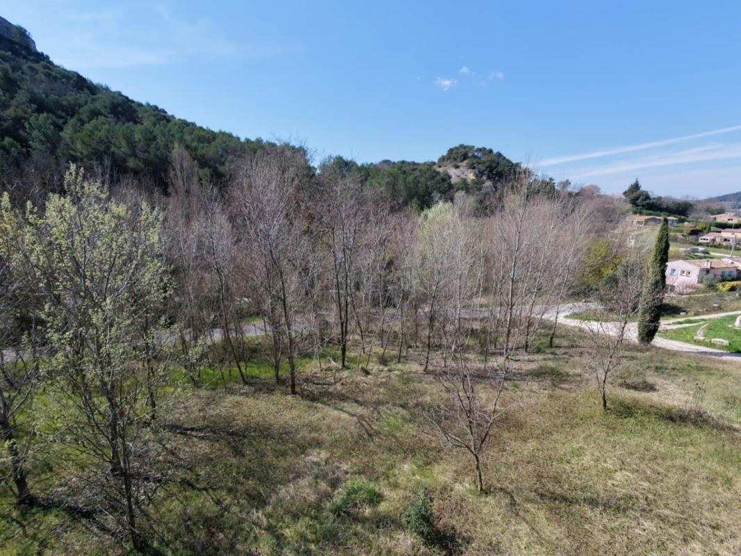 terrain in Entrechaux, Vaucluse, France