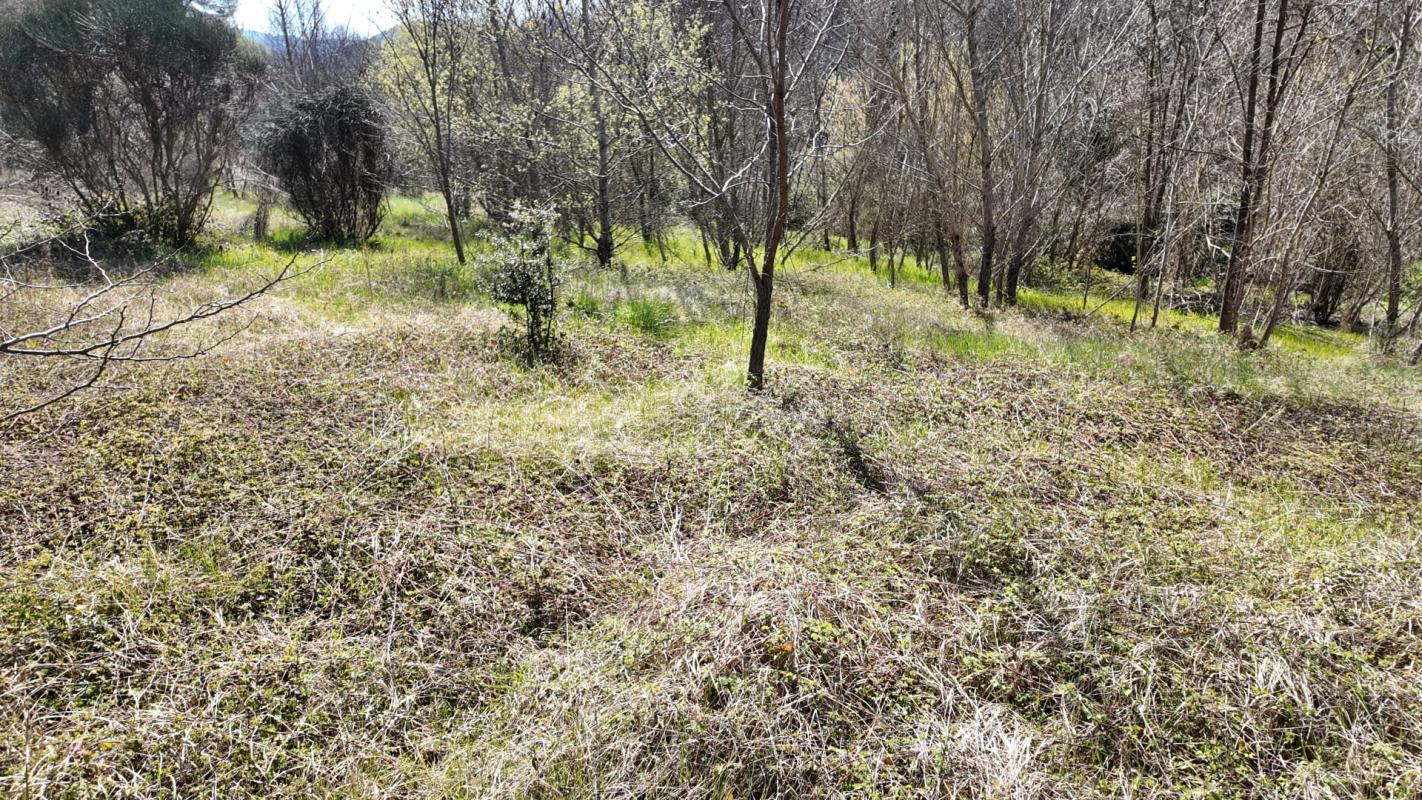 terrain in Entrechaux, Vaucluse, France