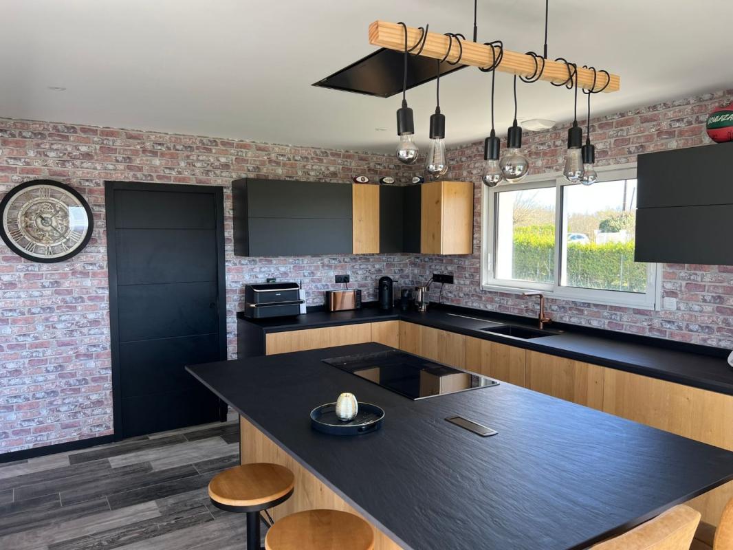 5 bedroom maison in Leguillac De L’auche, Dordogne, France