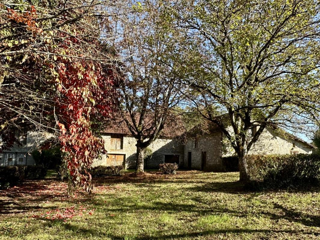 6 bedroom corps de ferme in Creysse, Lot, France