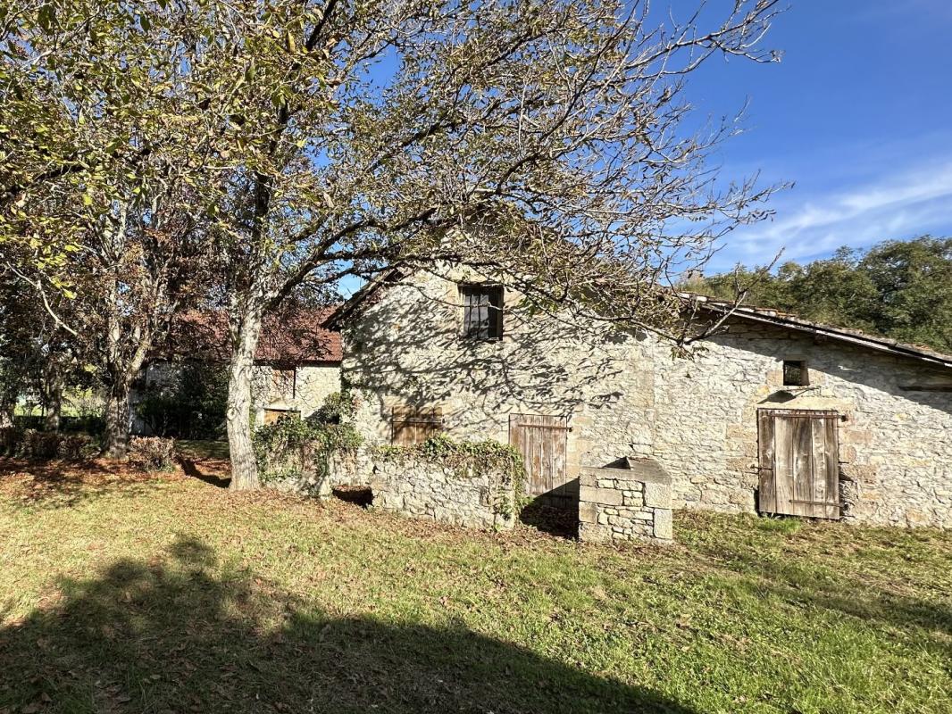 6 bedroom corps de ferme in Creysse, Lot, France