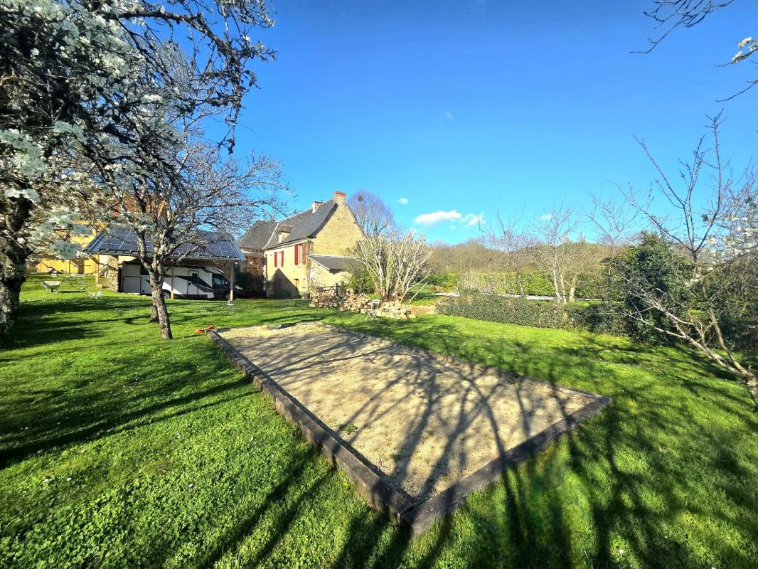 10 bedroom propriete in Bournazel, Aveyron, France