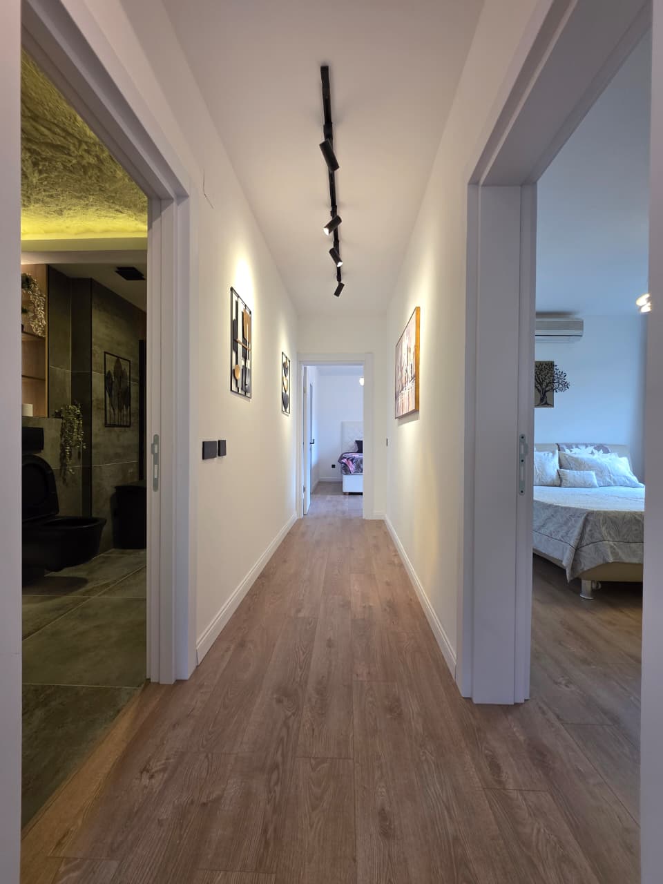 Luxury Three-Bedroom Apartment with Private Sauna 300 m from the Sea – Bečići (107 m²)