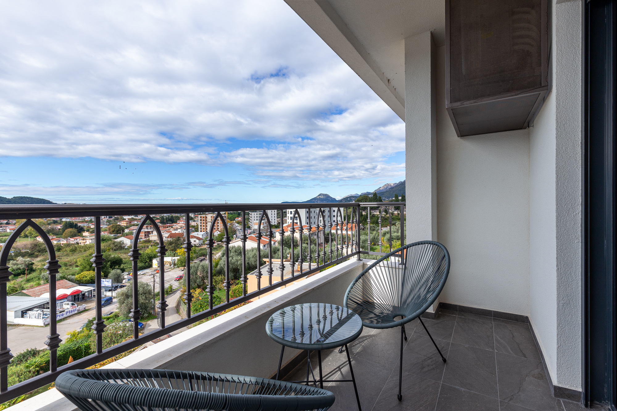 Bright Two-Bedroom Apartment in Bar