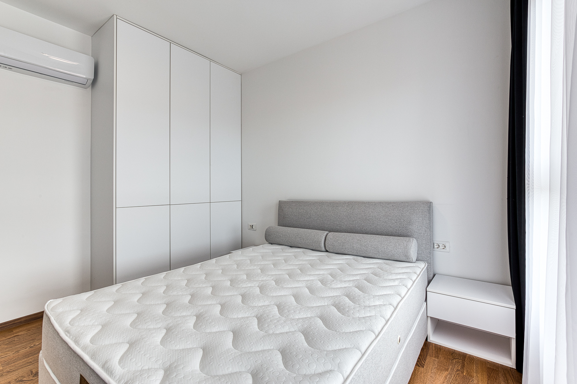 Bright Two-Bedroom Apartment in Bar