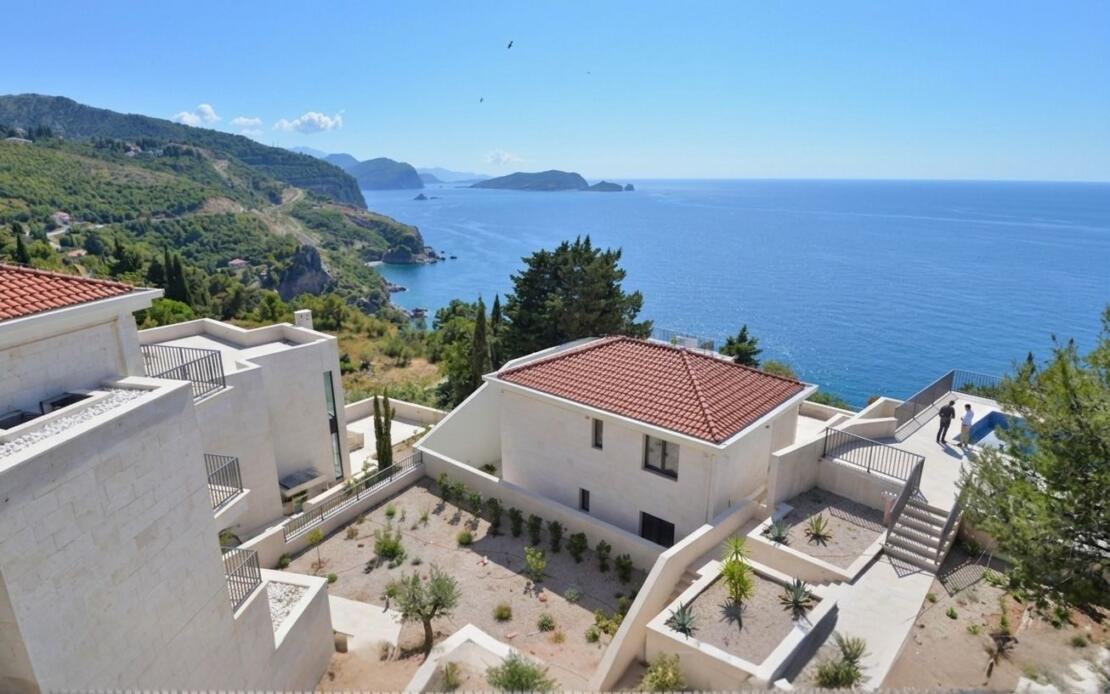 A 270 m2 seaside villa in Budva, nearing completion, is for sale.