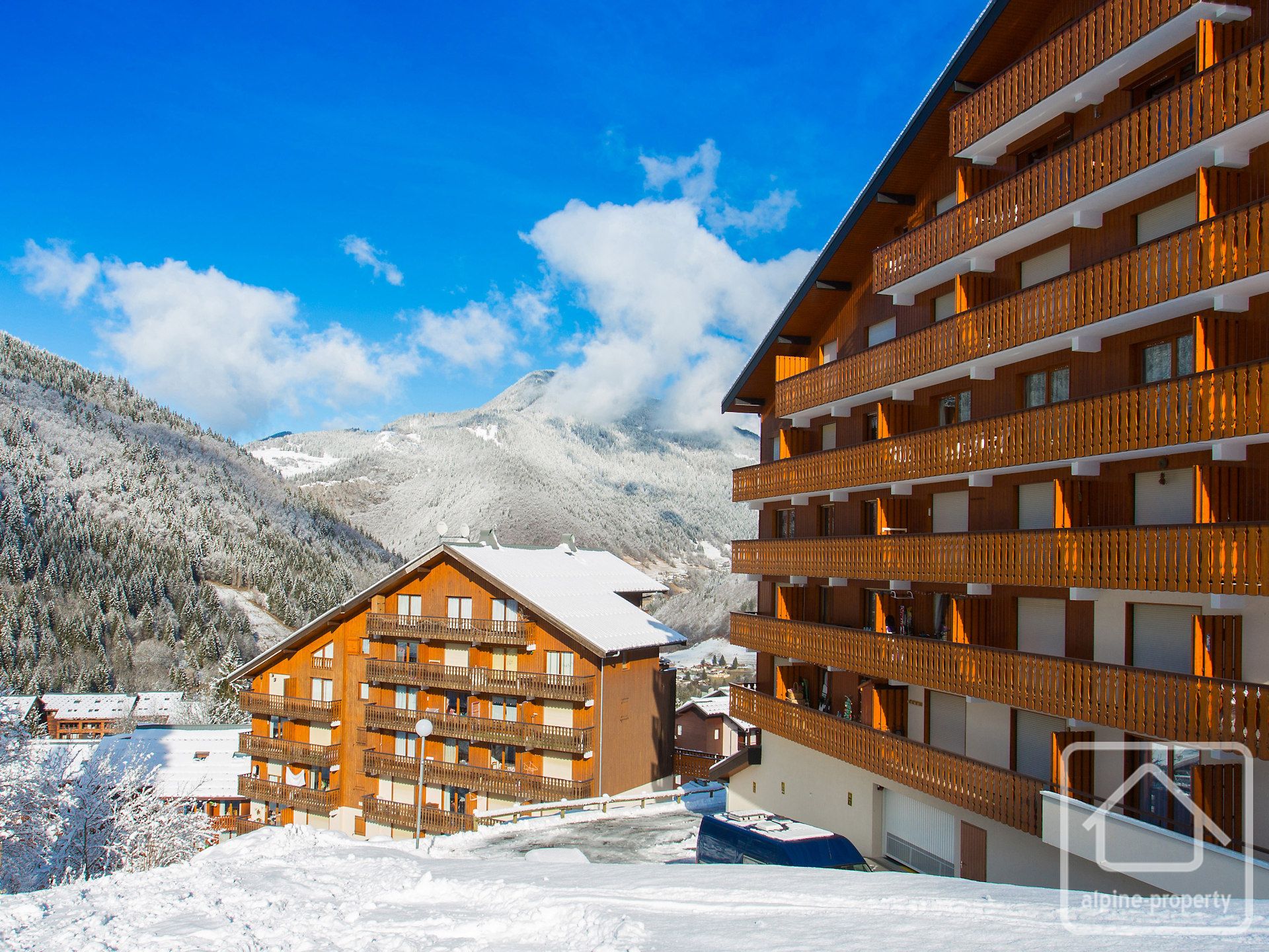 2 Bedroom Apartment With Direct View On The Slopes, And A Private Garage – GRANDCERF4950