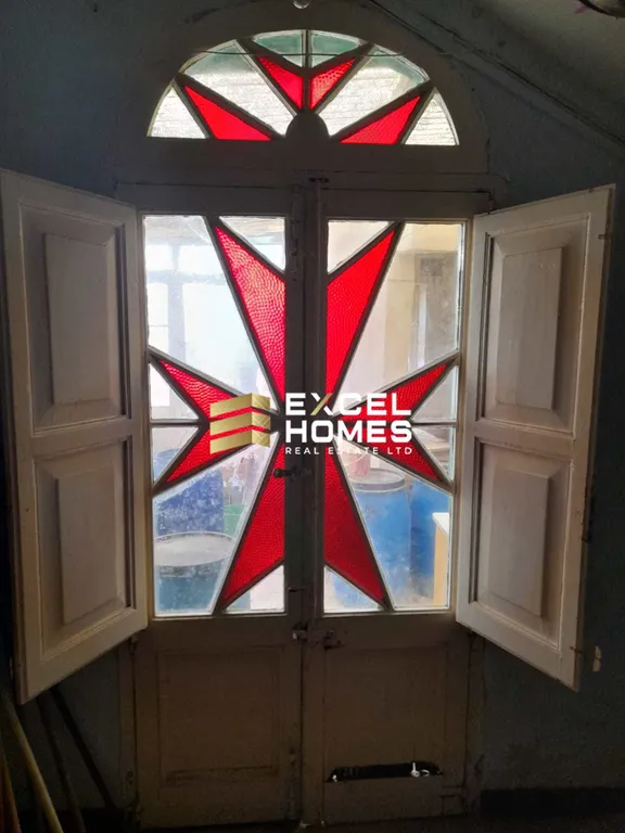 5 bedroom Townhouse in Ghajnsielem, Malta – 67401