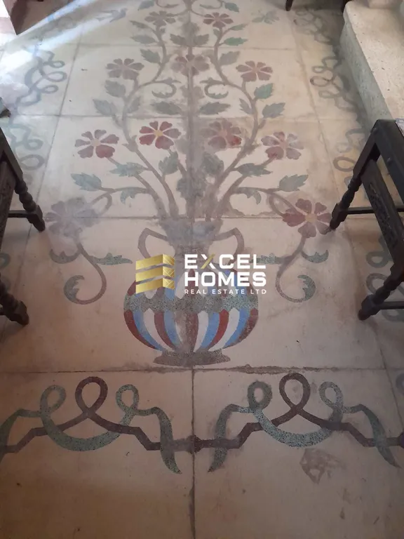 5 bedroom Townhouse in Ghajnsielem, Malta – 67401