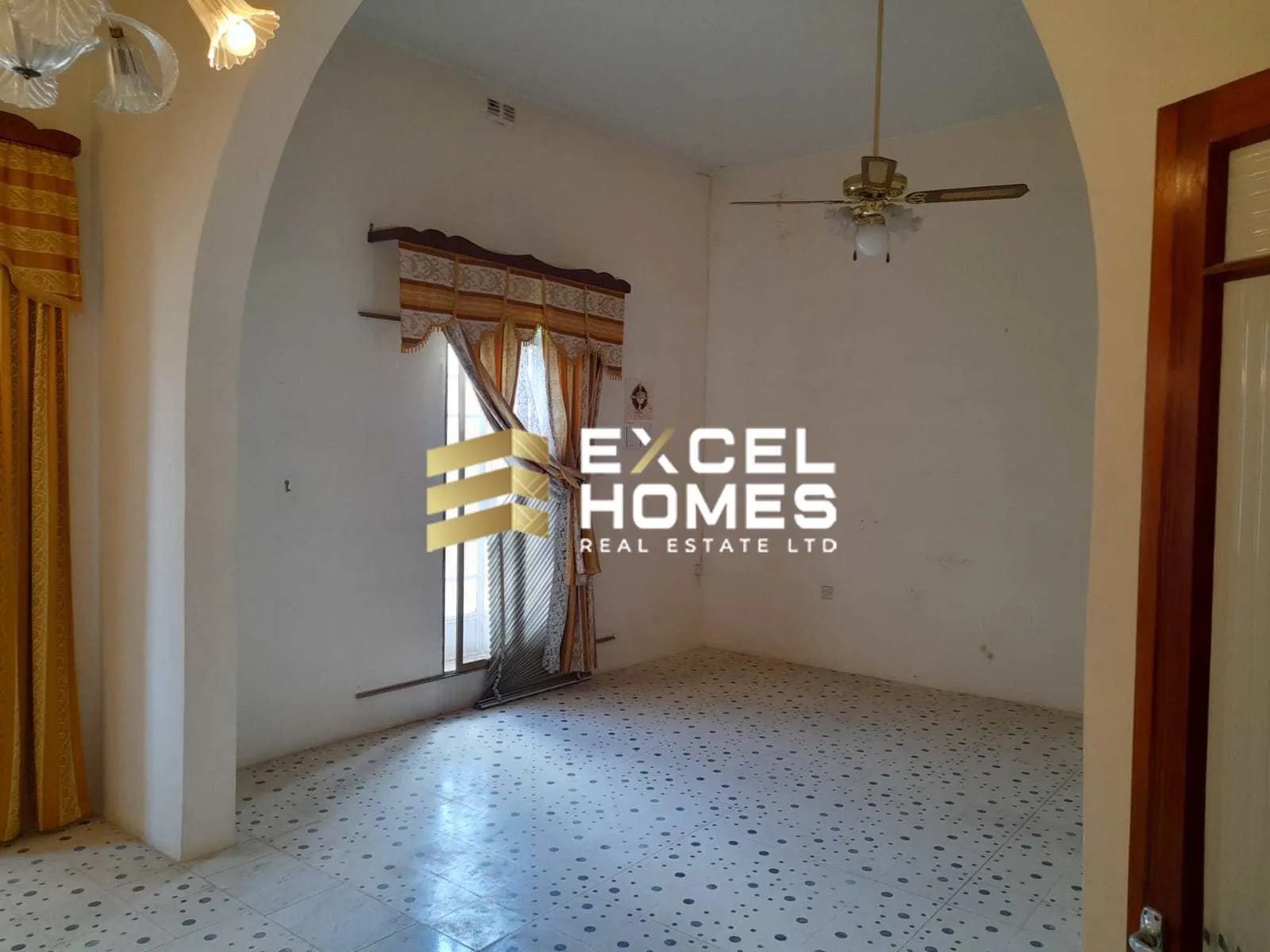 5 bedroom Townhouse in Ghajnsielem, Malta – 67401