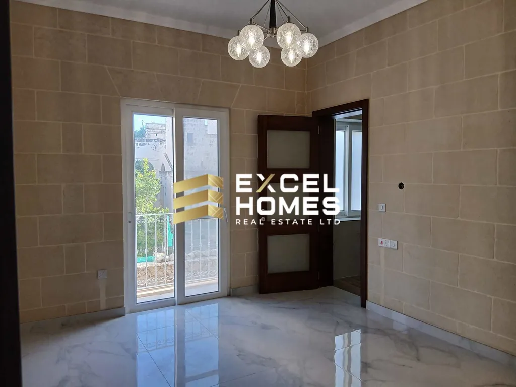 6 bedroom Villa in Gharb, Malta – 67387