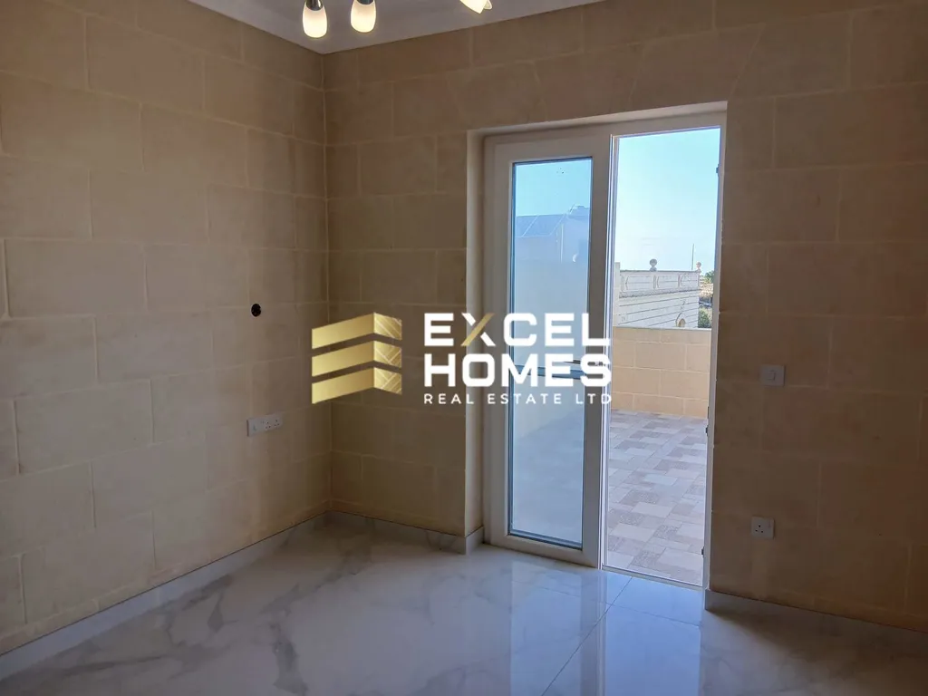 6 bedroom Villa in Gharb, Malta – 67387