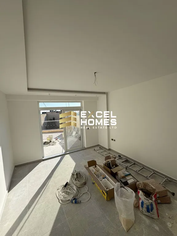 2 bedroom Penthouse in Sannat, Malta – 64935