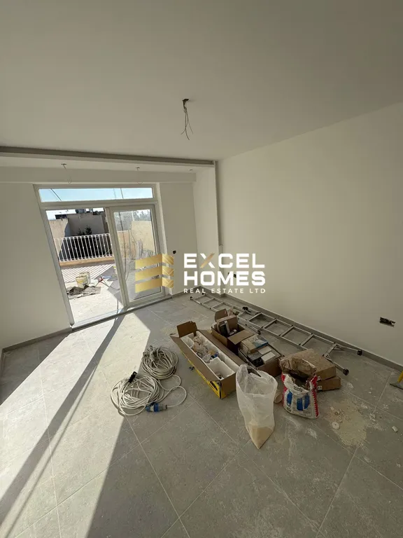 2 bedroom Penthouse in Sannat, Malta – 64935