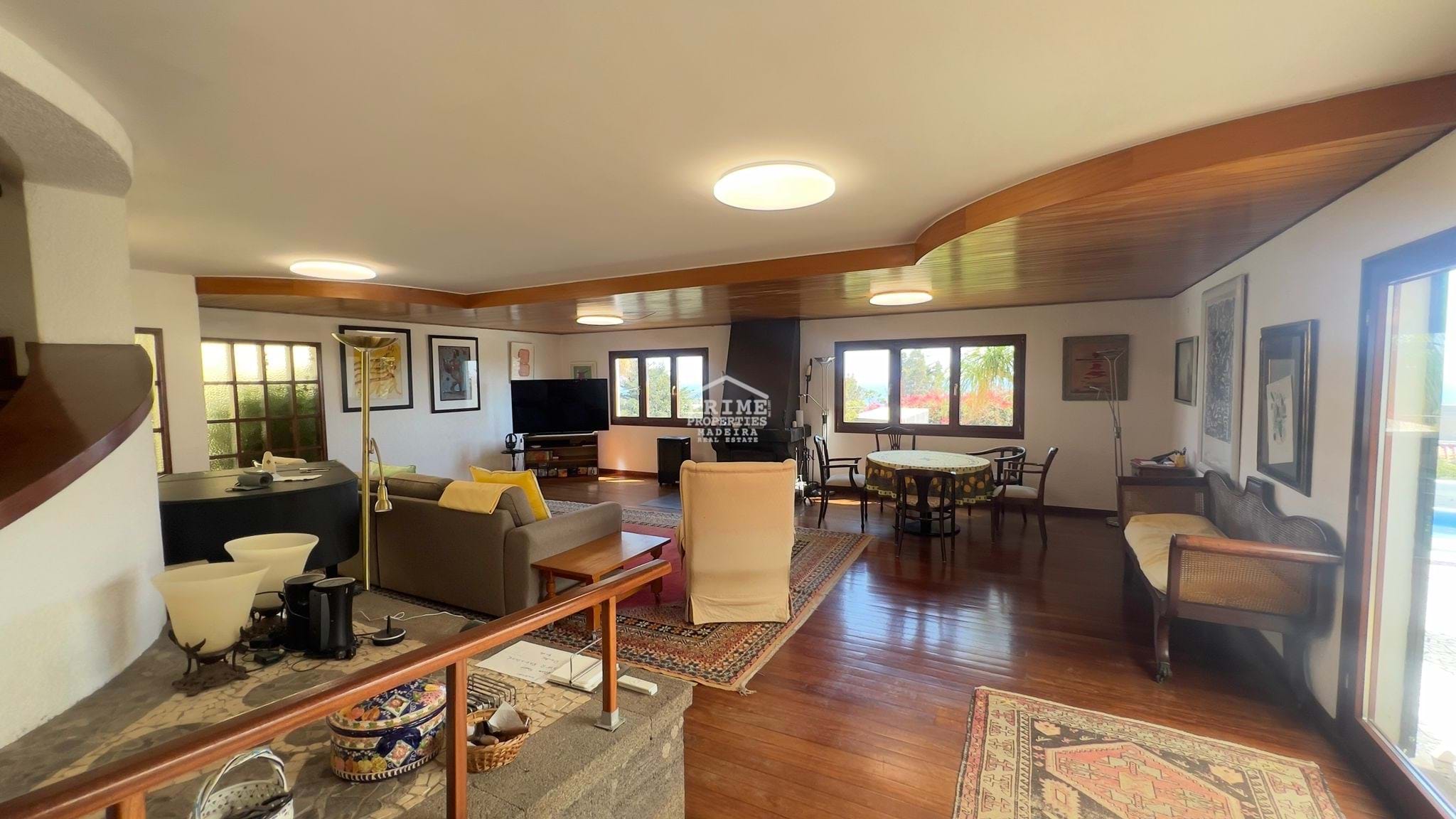 6 bedroom Villa in Caniço, Ilha Da Madeira, Portugal – #1476