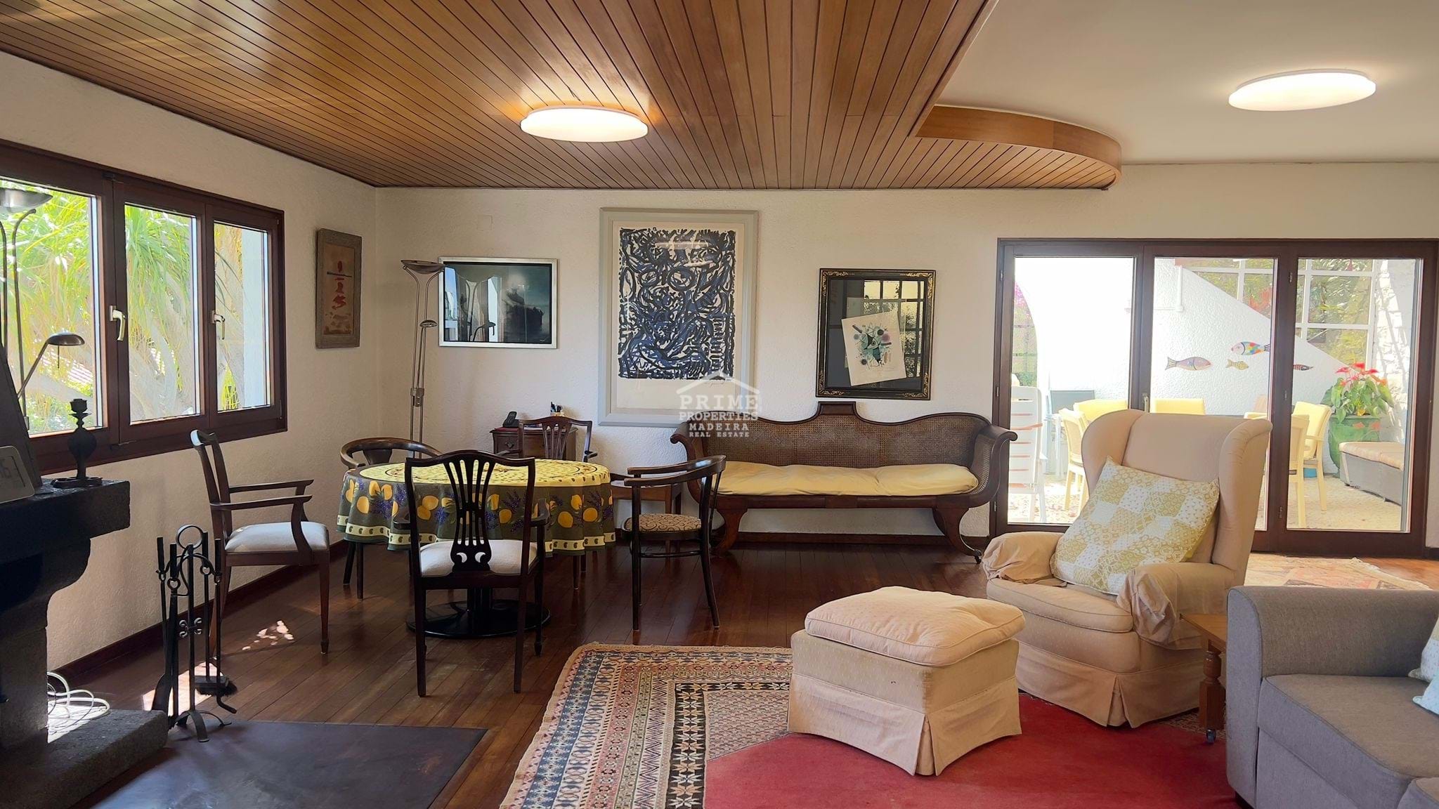 6 bedroom Villa in Caniço, Ilha Da Madeira, Portugal – #1476