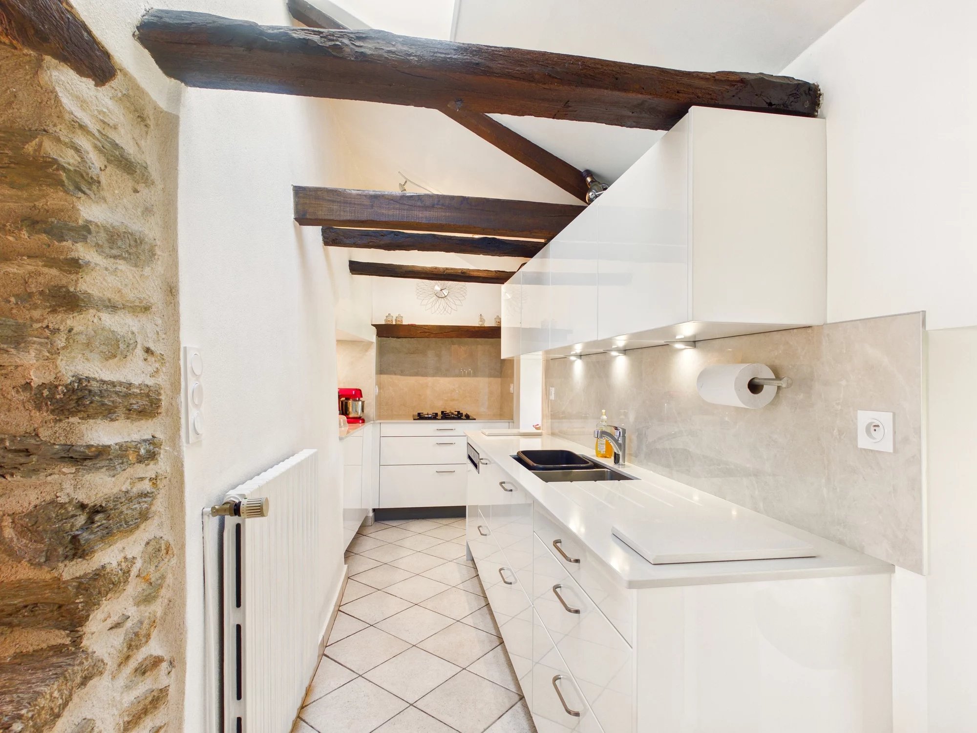 Equestrian property for sale in La Salvetat-Peyralès, with 6 hectares of land, horse stables and stone house., Midi-Pyrénées – France – BVI72955