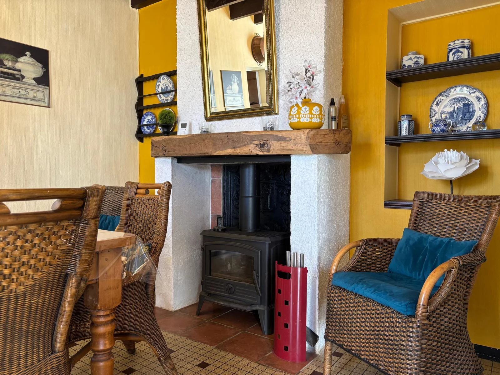 Renovated Winegrowers House, Apartment and Pool, Aquitaine – France – BVI84961