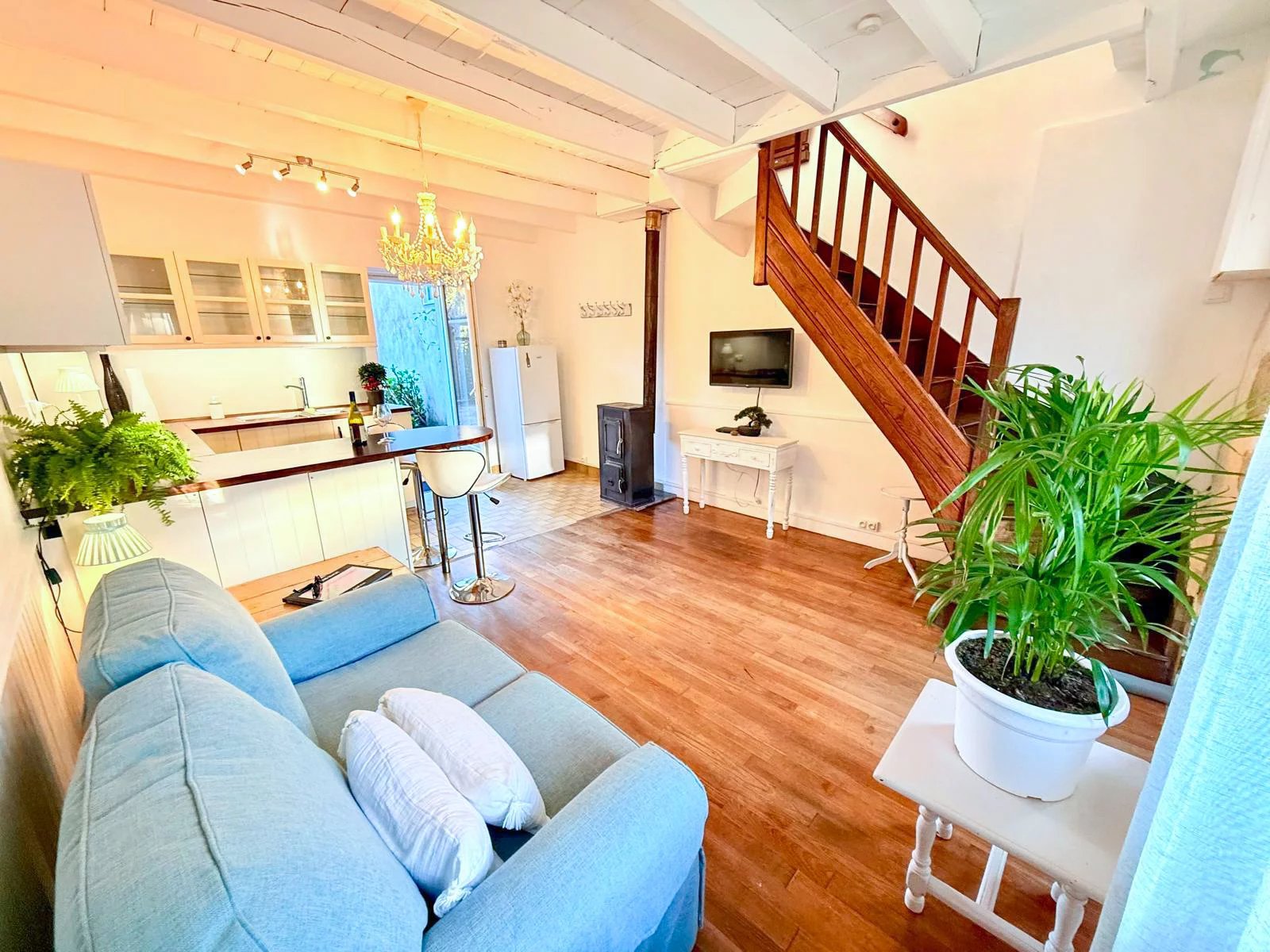 Charming village house with pretty garden in a popular village with amenities, Aquitaine – France – BVI85032