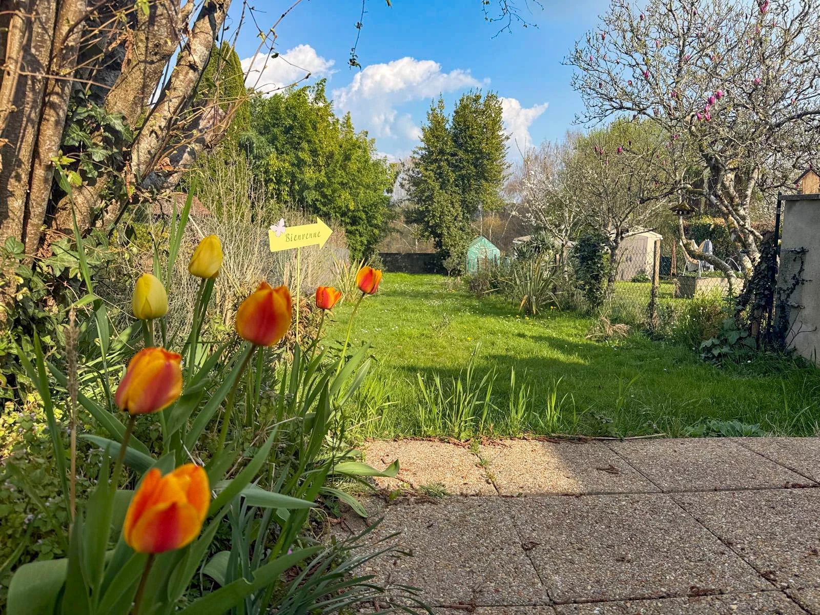 Charming village house with pretty garden in a popular village with amenities, Aquitaine – France – BVI85032