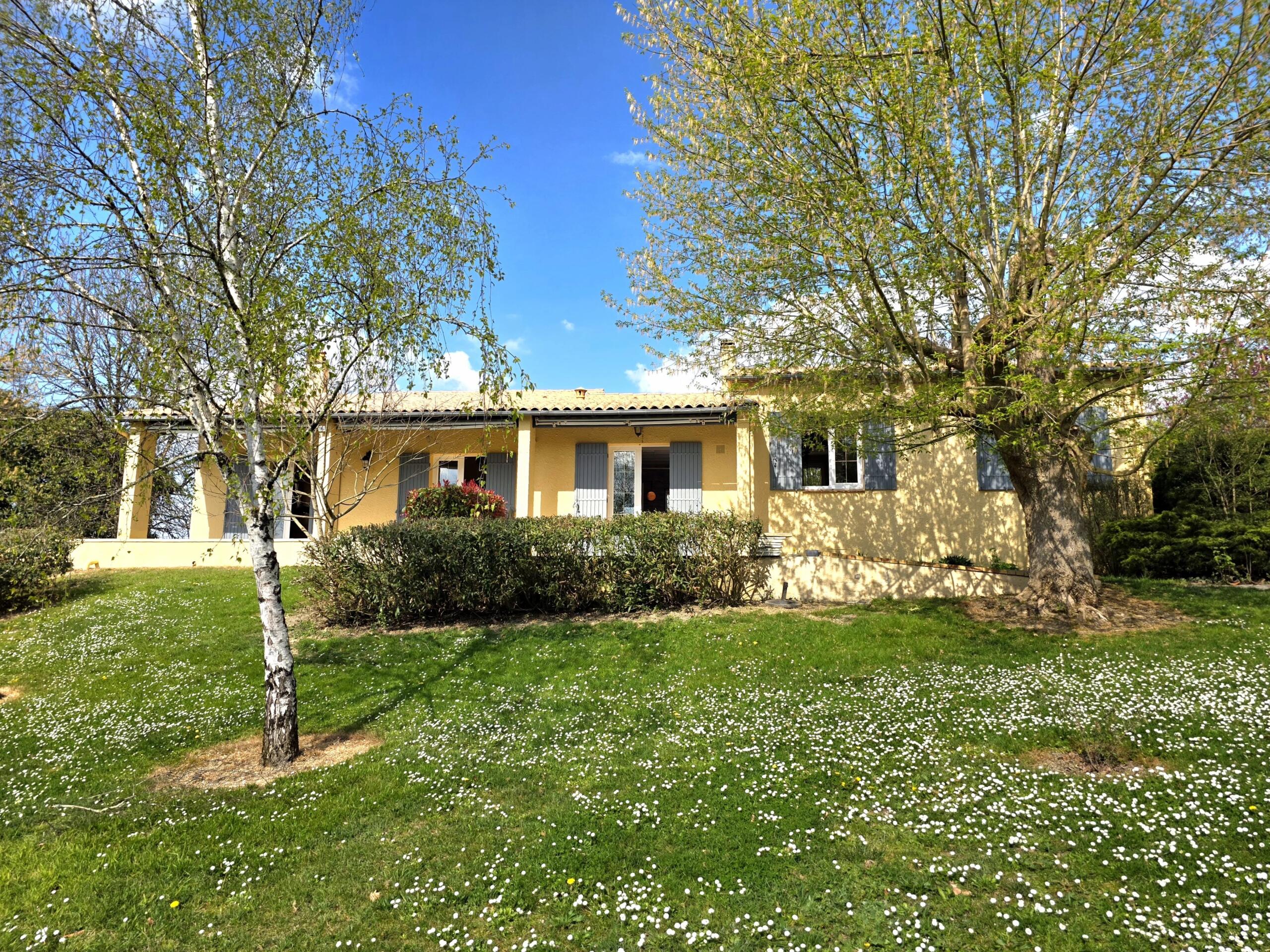 House and pool, set in a calm wooded environment near to Eymet, Aquitaine – France – BVI80154