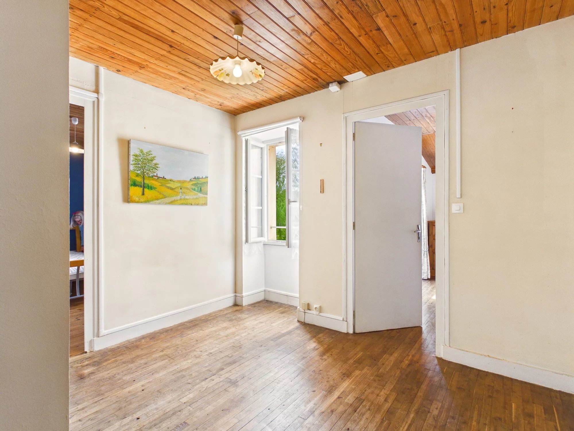 Charming village property, Poitou-Charentes – France – BVI84858