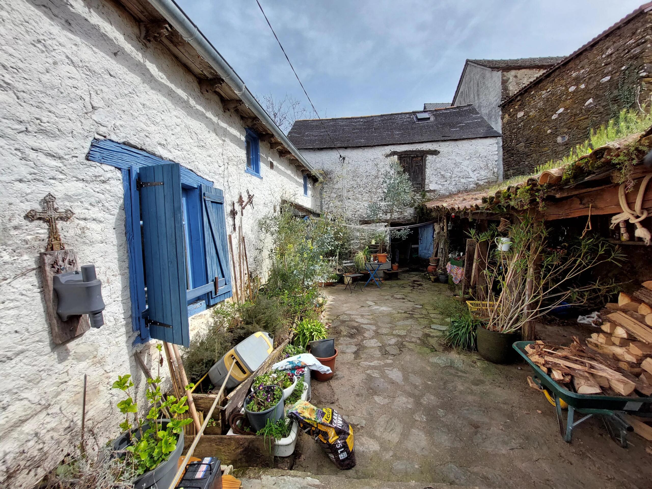 2-bedroom cottage for sale on the Tarn/Averyon border, Midi-Pyrénées – France – BVI74620