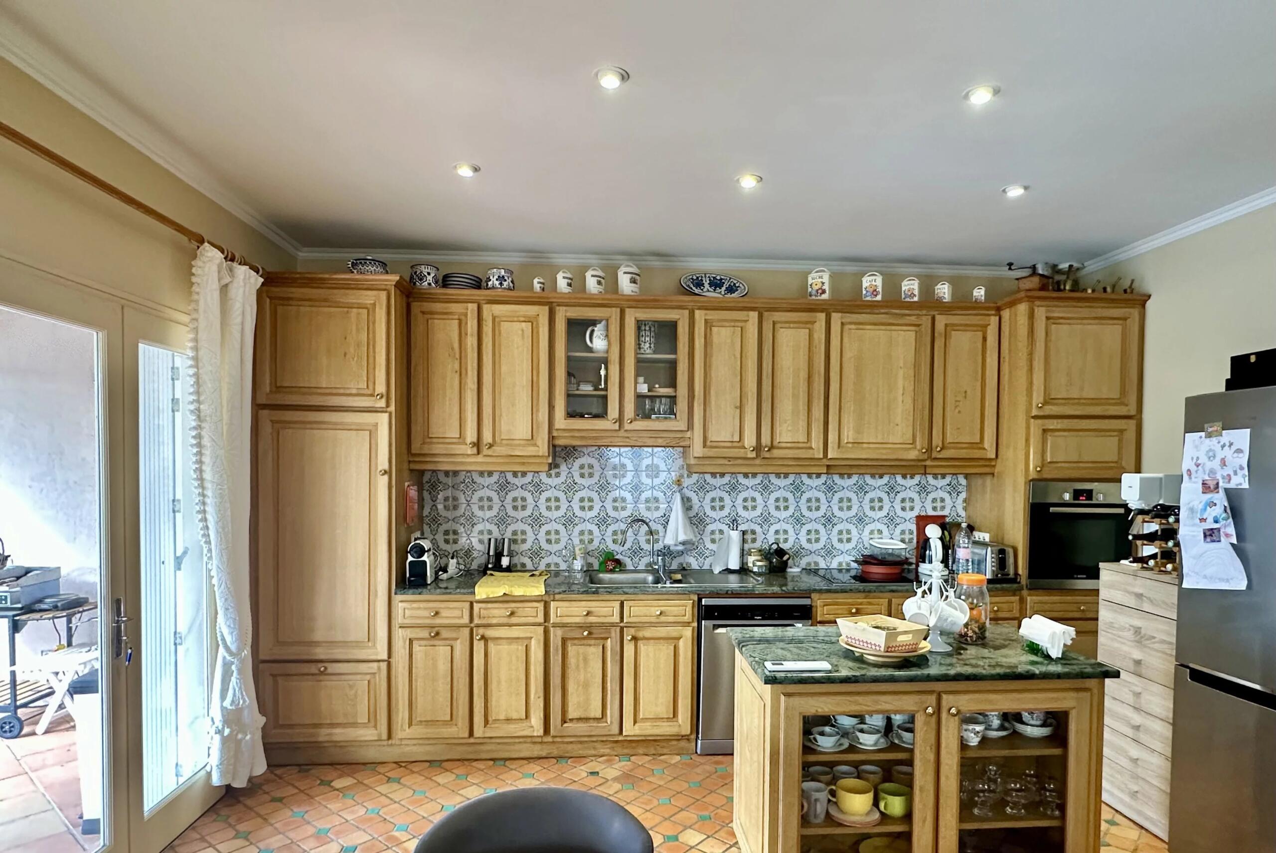 Superbe maison rénovée avec piscine, à proximité de Mansle, Aquitaine – France – BVI85015