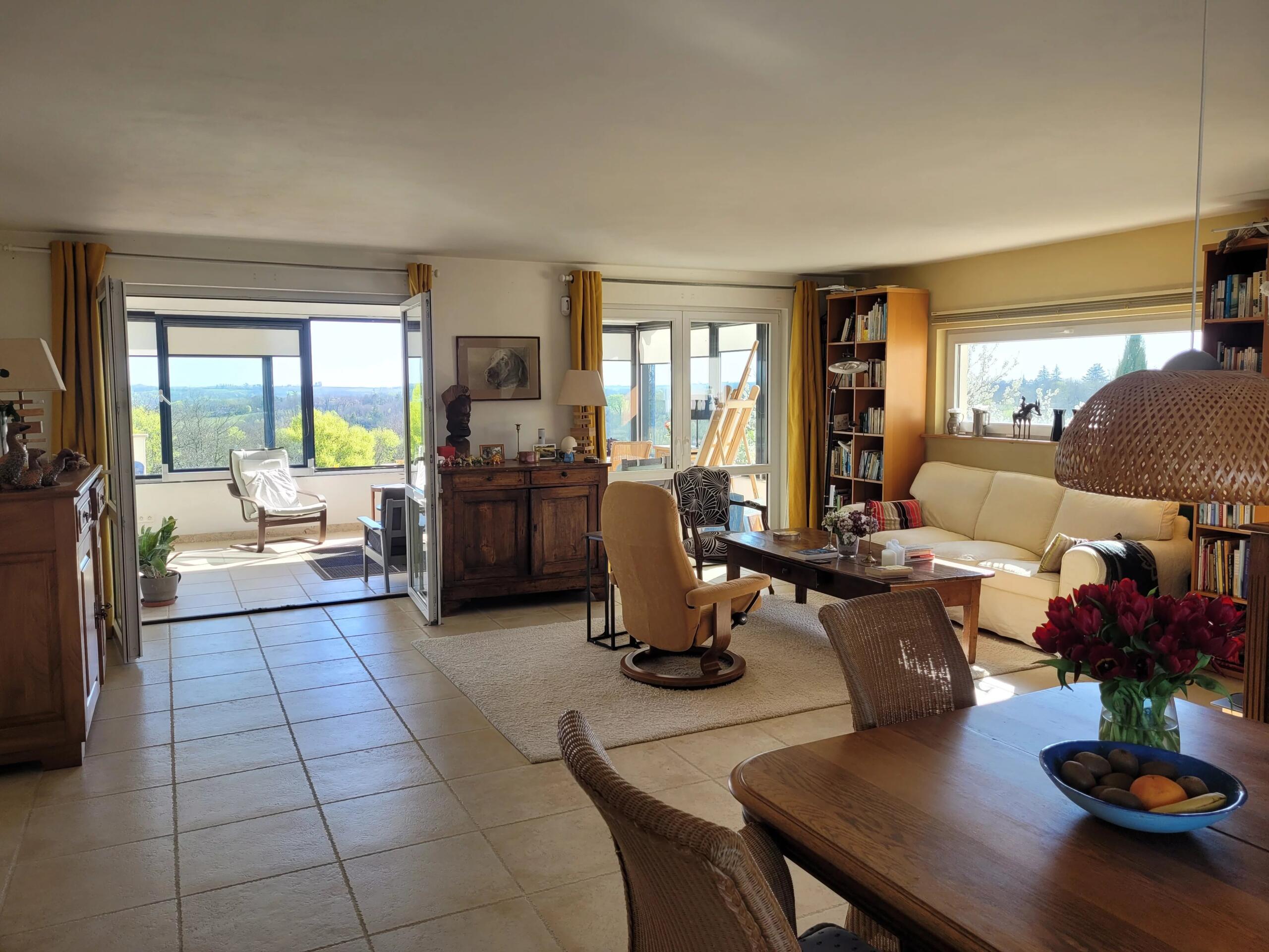 A bright house with panoramic views, Midi-Pyrénées – France – BVI84924