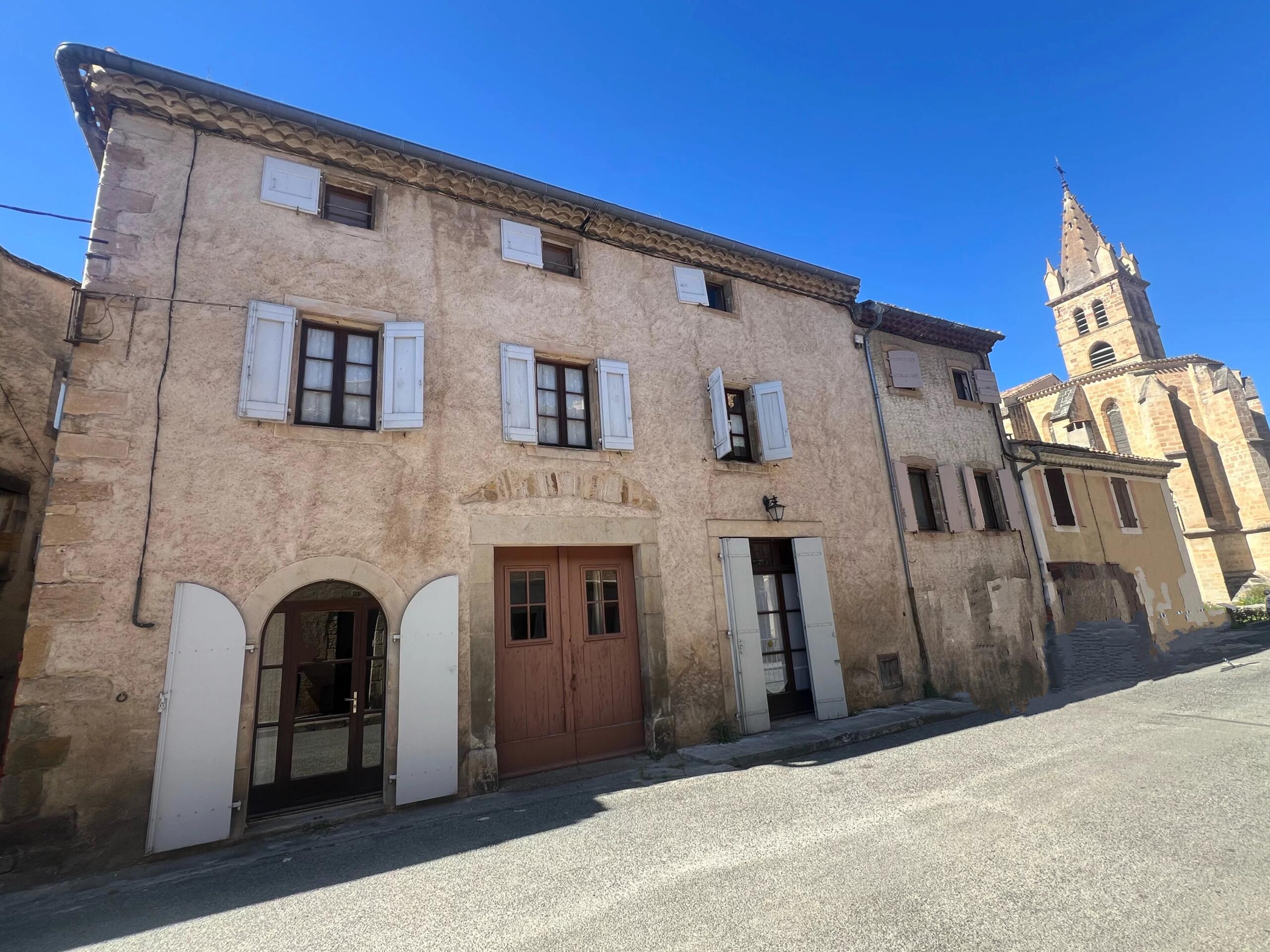 Near Limoux Charming Historic Property with Commercial Potential in a Picturesque Medieval Village, Languedoc-Roussillon – France – BVI84524