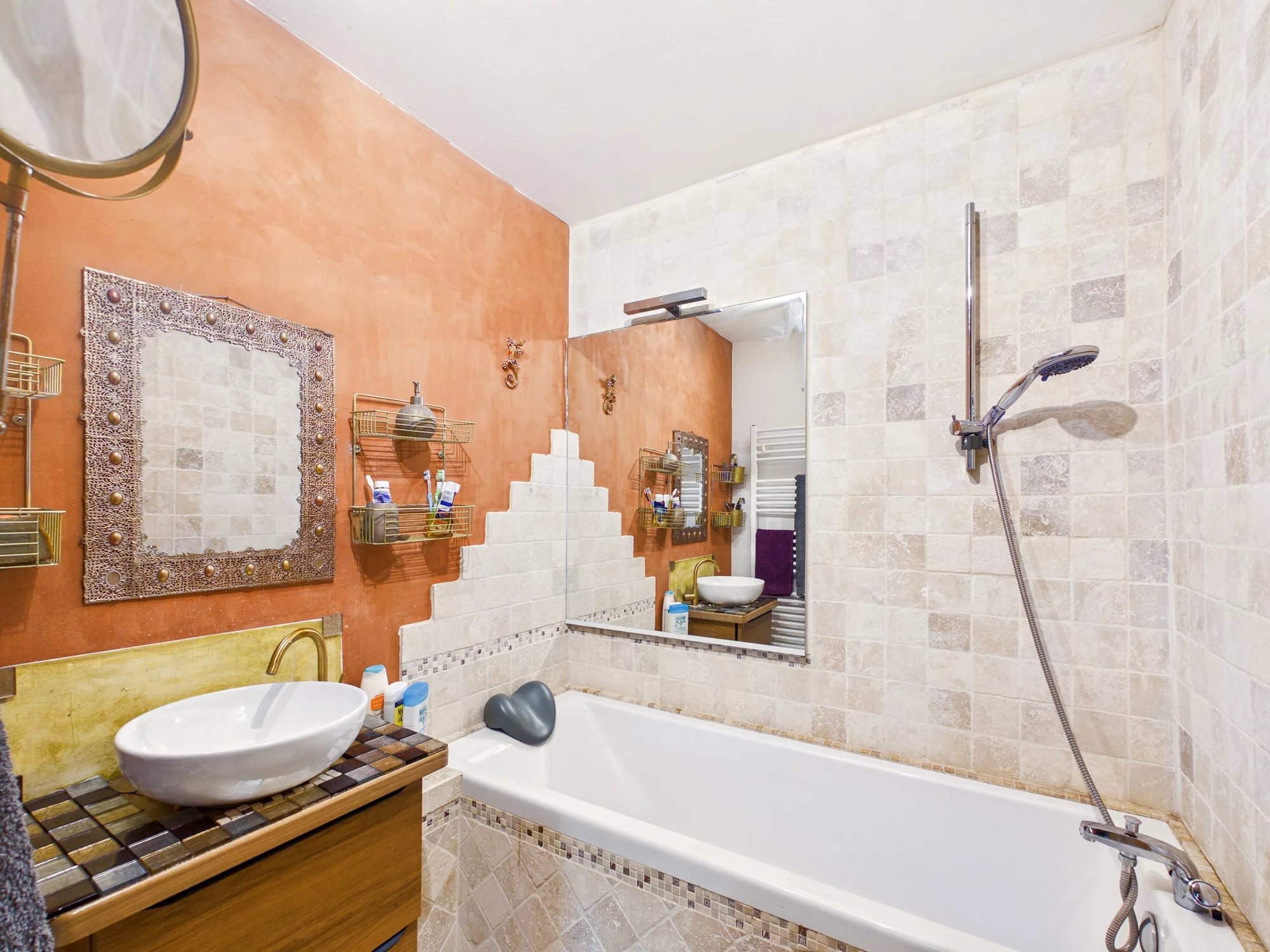 Tarn/Averyon border 4 bedroom house with pool, Midi-Pyrénées – France – BVI84807