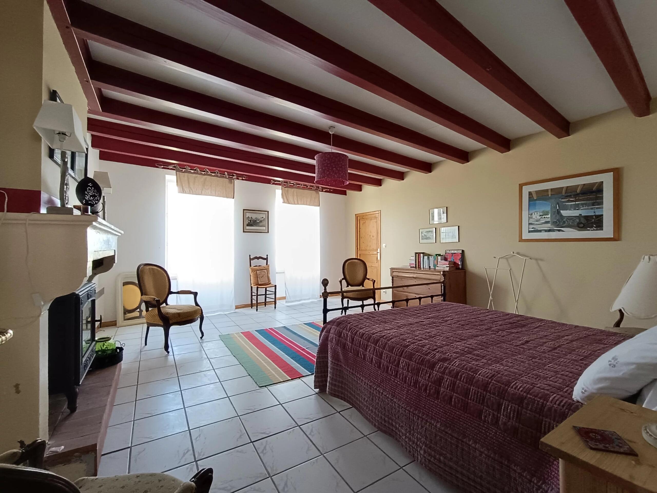 Traditional charentaise close to Surgères & Saint Jean d’Angely, Poitou-Charentes – France – BVI84590