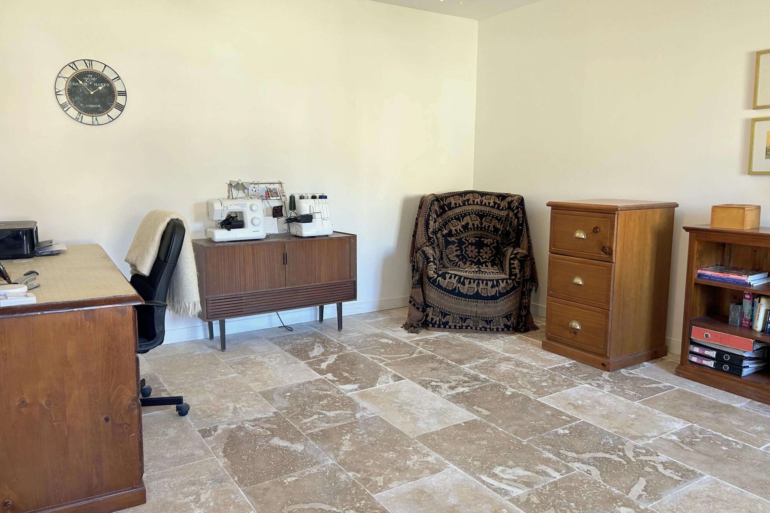 Renovated 3-4 bed character property, Poitou-Charentes – France – BVI85021