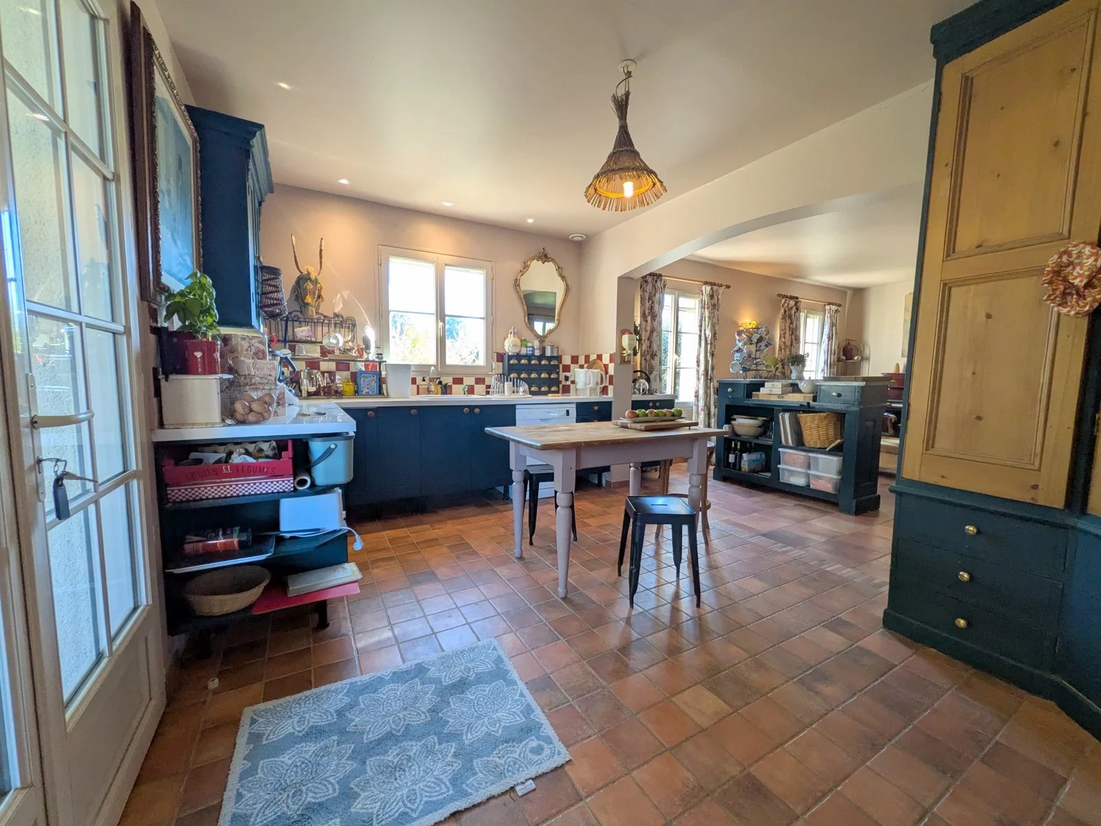 Elegant Energy Efficient Home with Panoramic Vineyard Views, Guest Suites & plunge pool, Poitou-Charentes – France – BVI84500