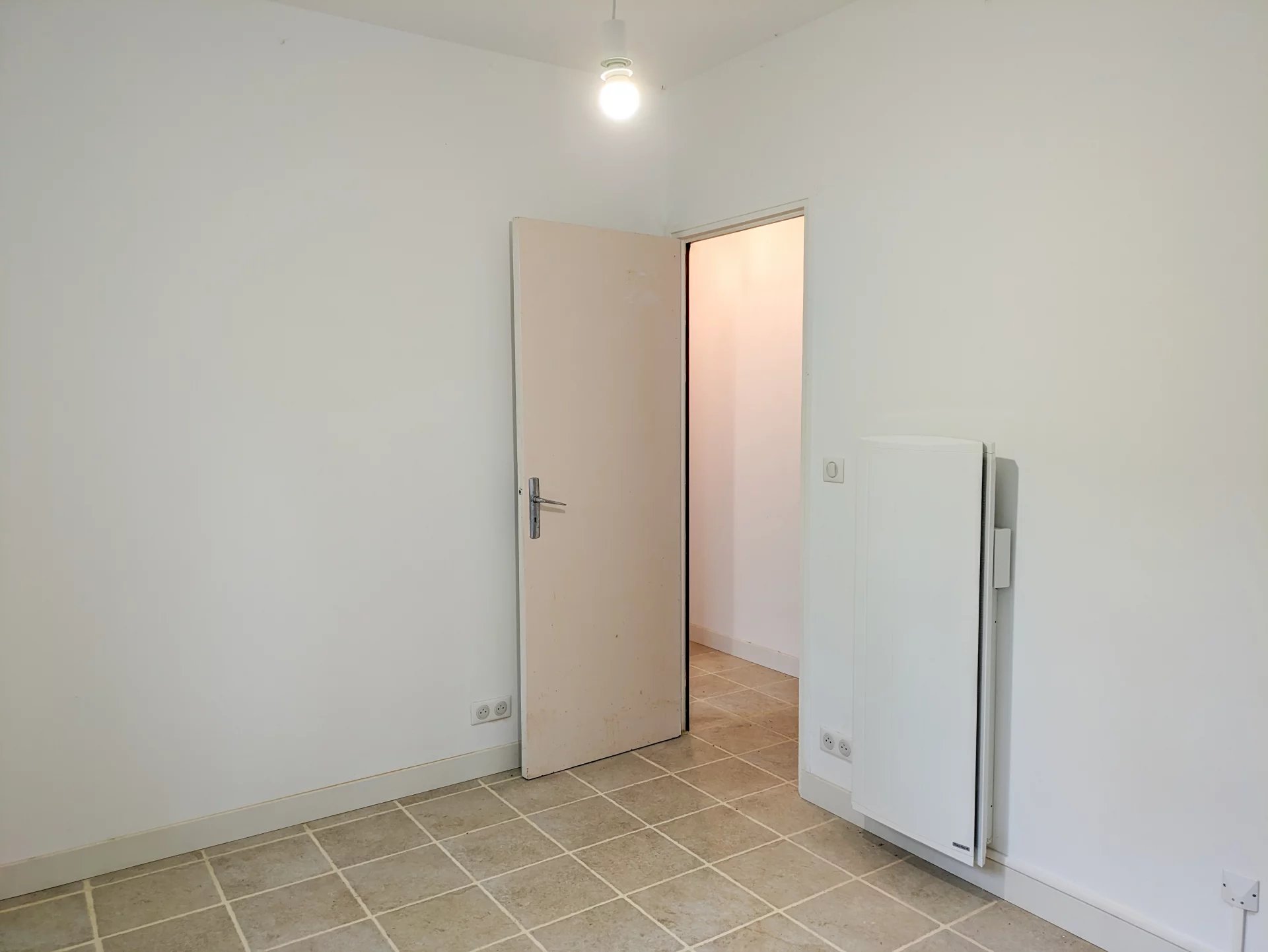 Countryside bungalow with guest space and 1.6 ha, Midi-Pyrénées – France – BVI71062