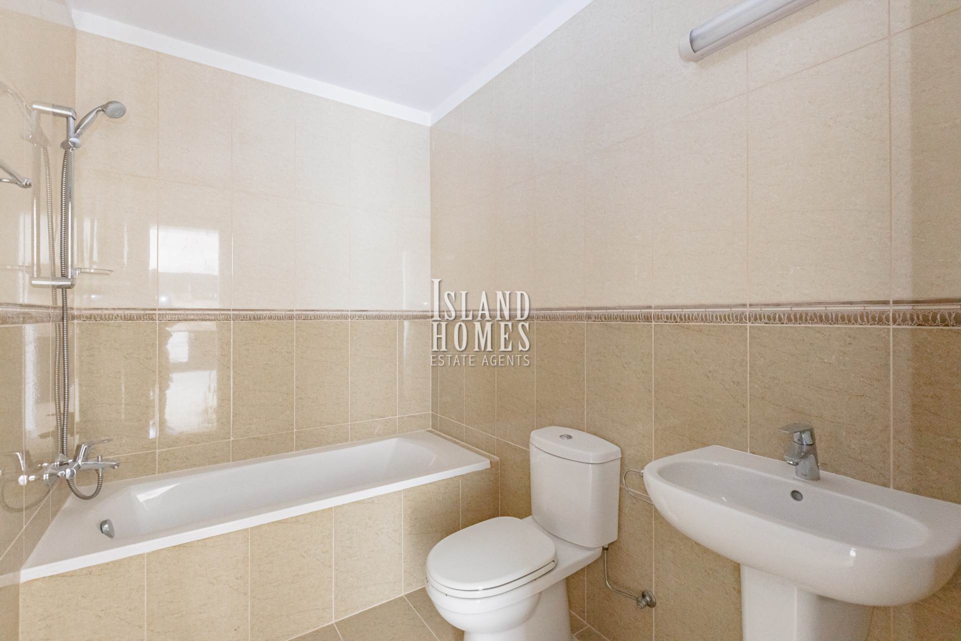 1 bedroom Apartment in Xylofagou, Larnaca, Cyprus – AcX101