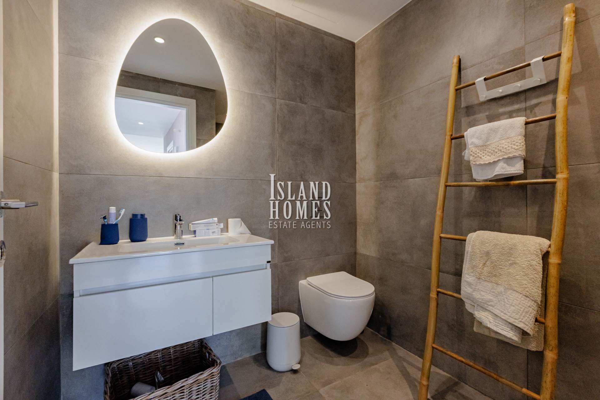 2 bedroom Apartment in Kapparis, Famagusta, Cyprus – BhK109