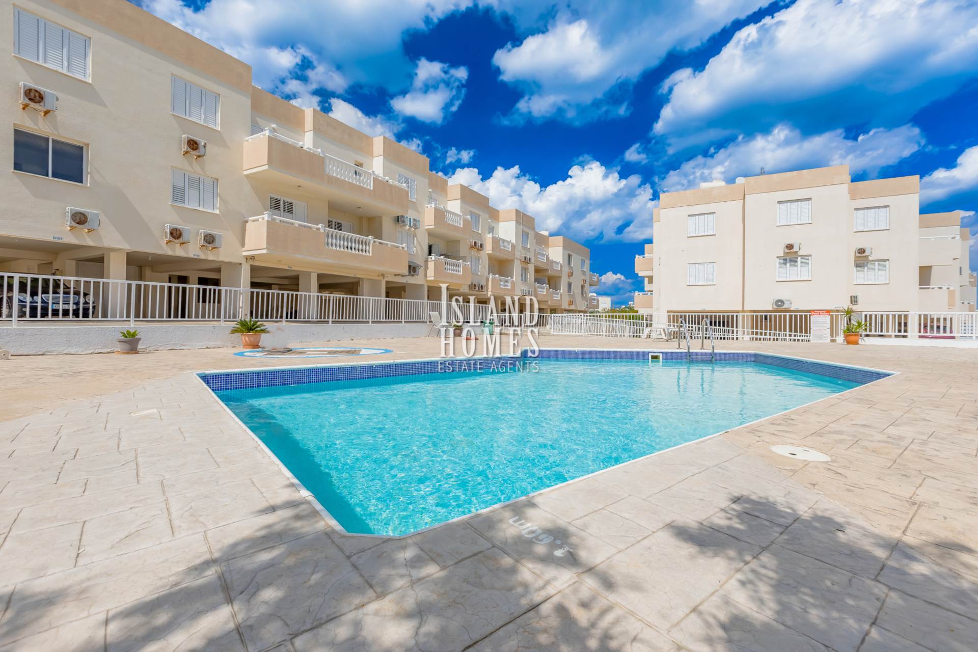 2 bedroom Apartment in Kapparis, Famagusta, Cyprus – ElK119as