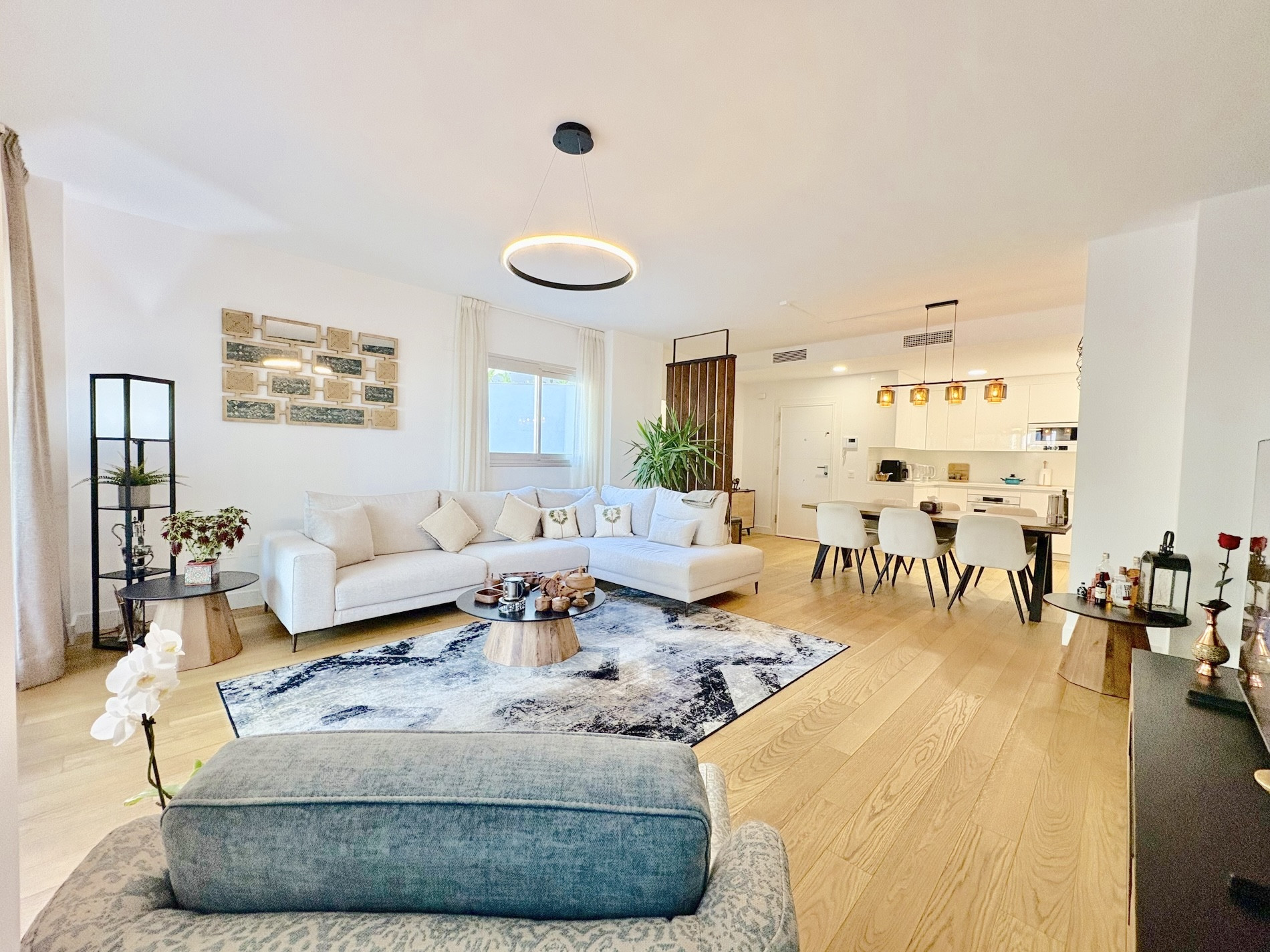 2 bedroom Ground Floor Apartment in Mijas Costa, Malaga, Spain – 428-05364P