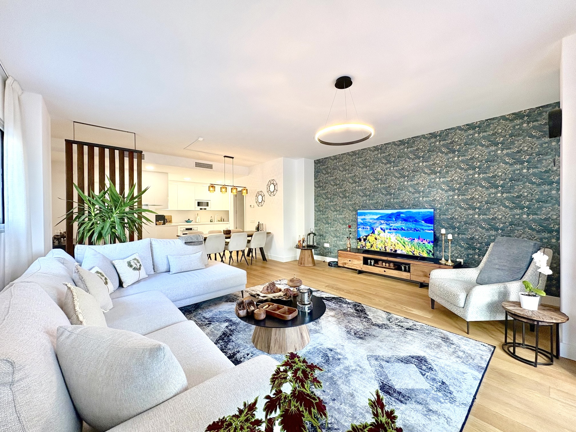 2 bedroom Ground Floor Apartment in Mijas Costa, Malaga, Spain – 428-05364P